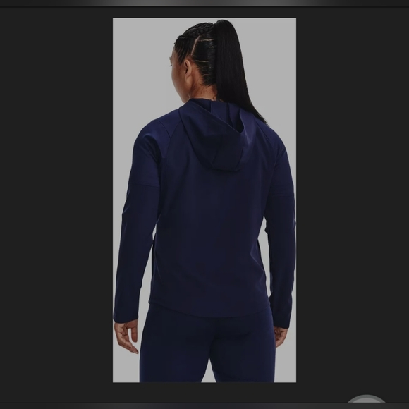 Under Armour - Picture 4 of 11